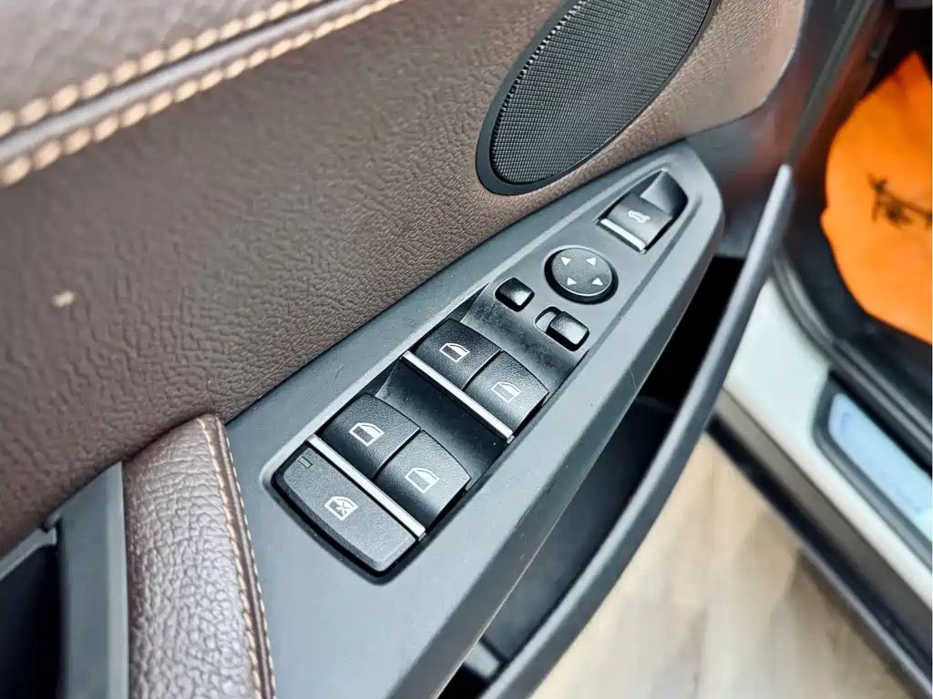 BMW X4 2015 — фото 11