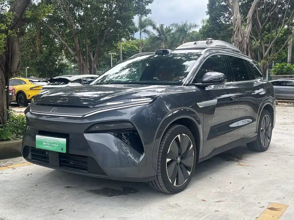 BYD Tang L 2025 — фото 1