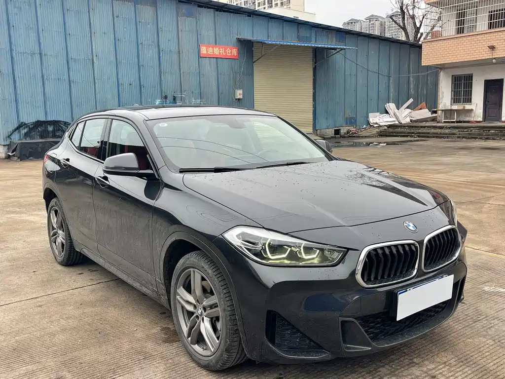BMW X2 2022 — фото 3