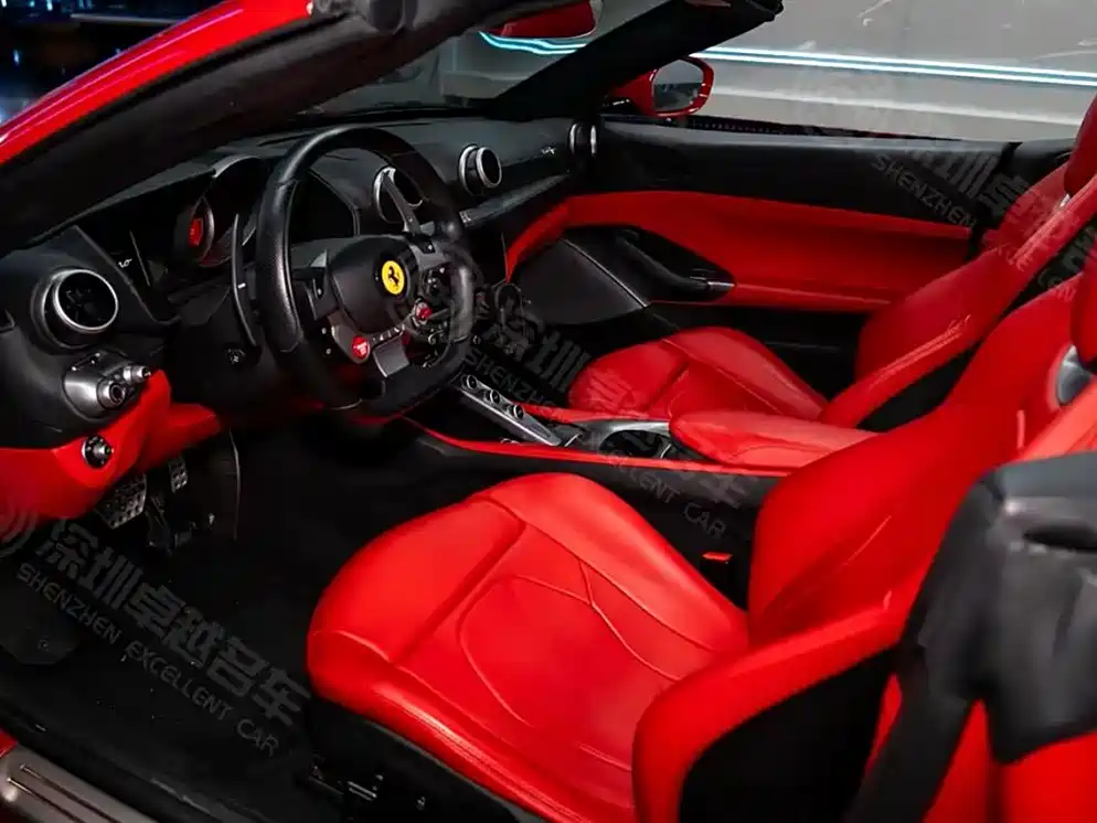 Ferrari Portofino 2019 — фото 8