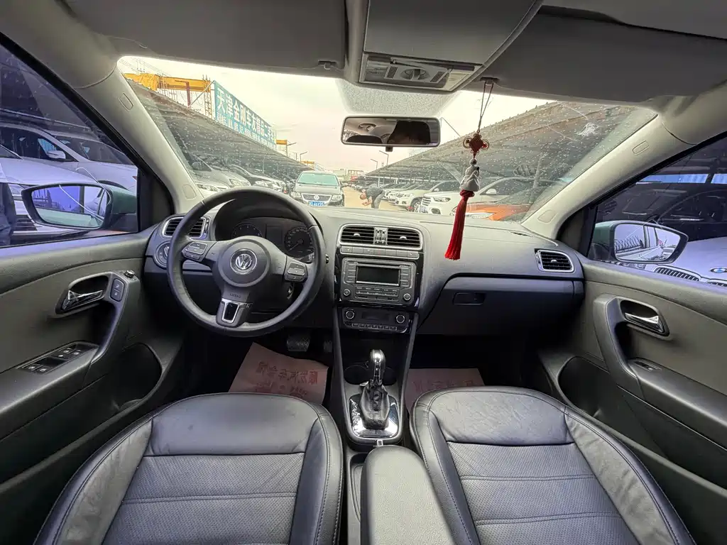 Volkswagen Polo 2013