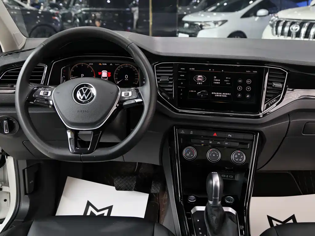 Volkswagen T-Roc 2022 — фото 10