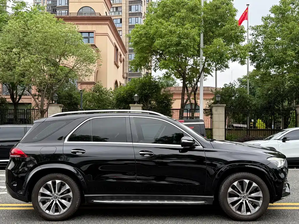 Mercedes-Benz GLE 2022 — фото 4
