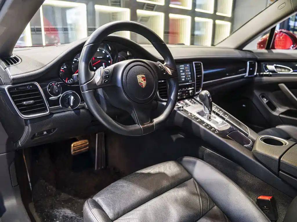 Porsche Panamera 2014 — фото 12
