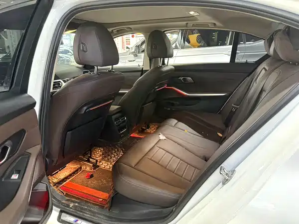 BMW 3 Series 2021