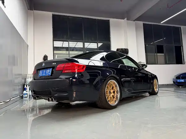 BMW M3 2012