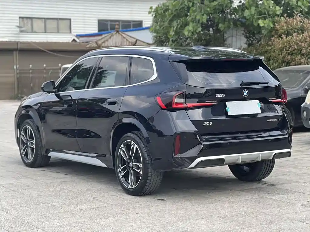 BMW X1 2024 — фото 8