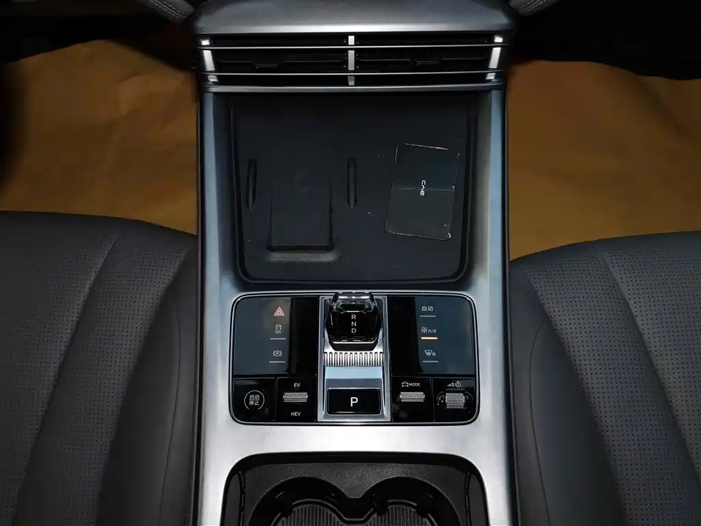 BYD Seal 2024 — фото 13
