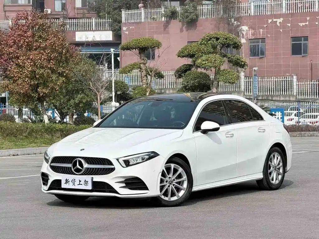 Mercedes-Benz A-Class 2021 — фото 1