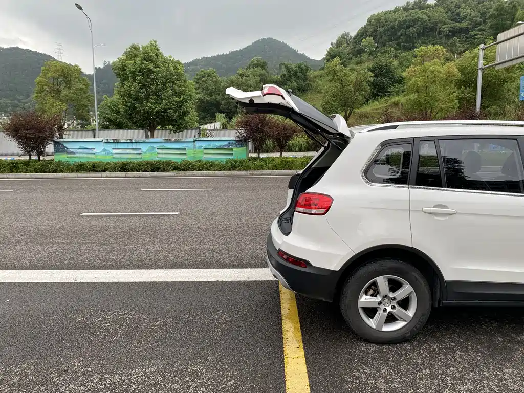 Zotye X5 2015 — фото 19