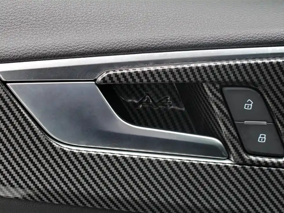 Audi A4L 2021 — фото 3