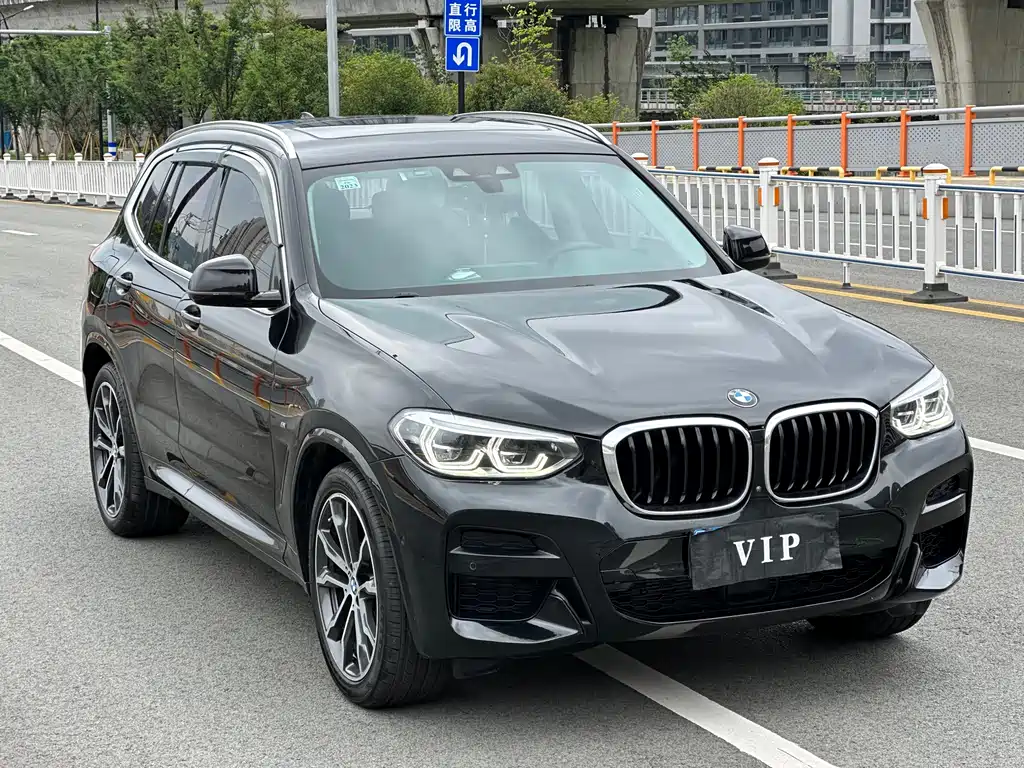 BMW X3 2021