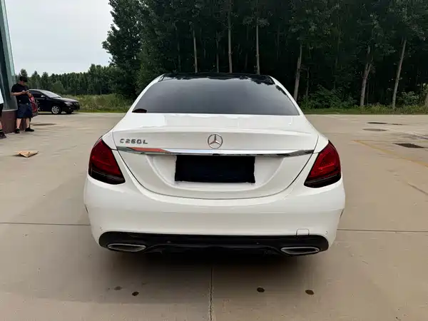 Mercedes-Benz C-Class 2021