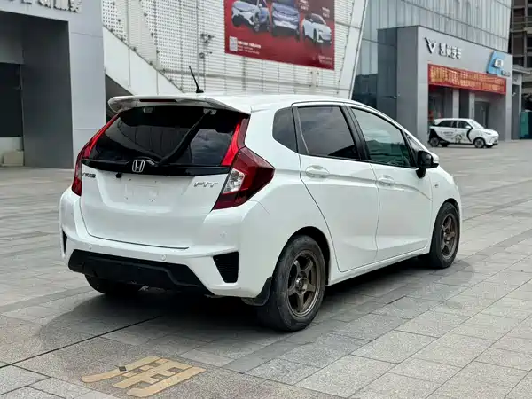 Honda Fit 2016