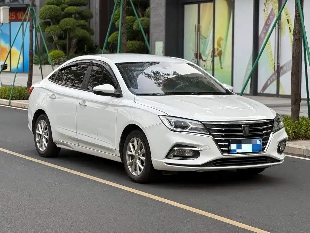 Roewe i5 2019