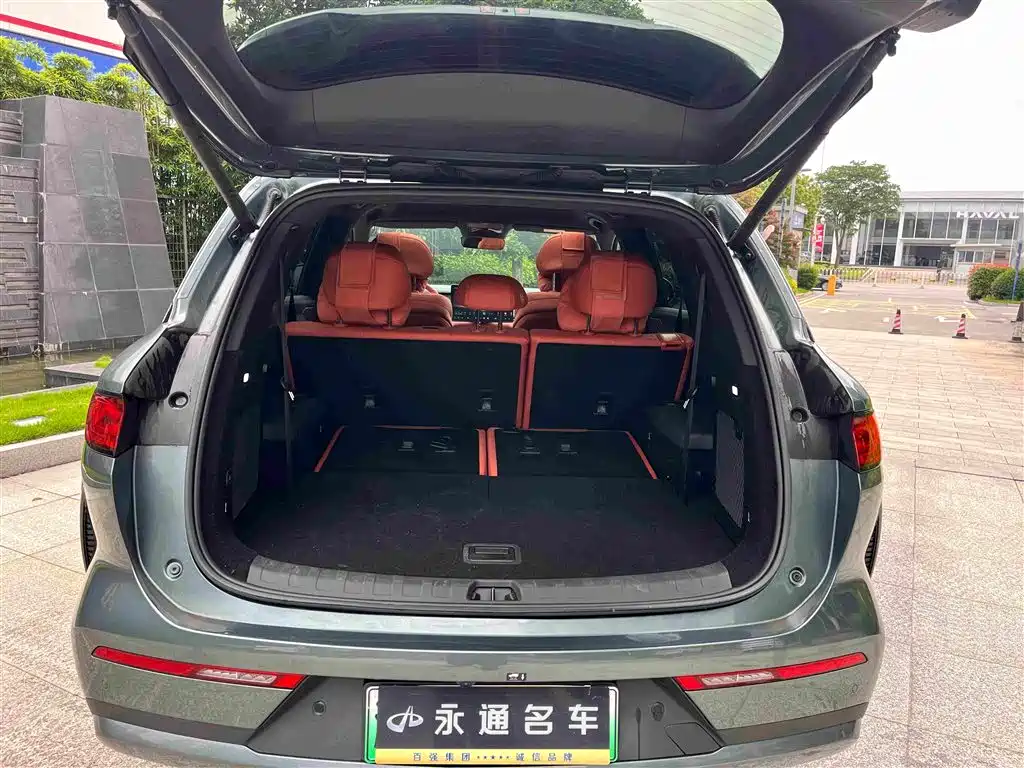 BYD Tang L 2025 — фото 16