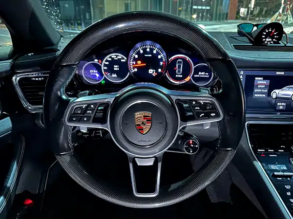 Porsche Panamera 2020