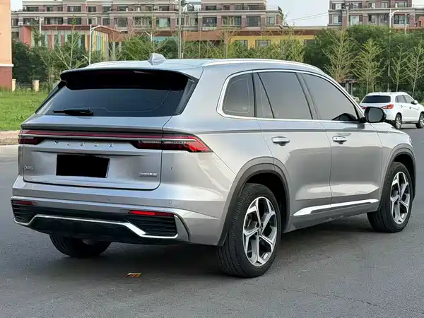 Geely Xingyue L 2022