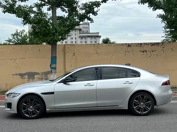 Jaguar XEL 2018
