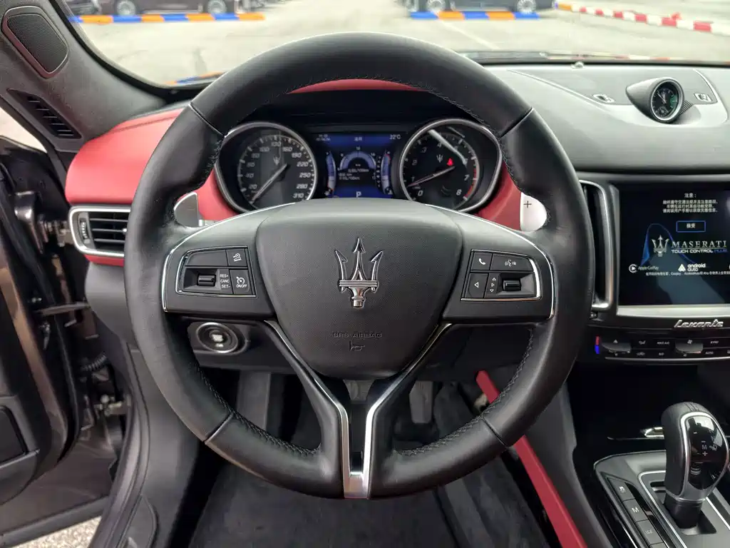 Maserati Levante 2017 — фото 5
