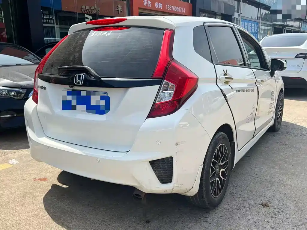 Honda Fit 2016 — фото 5