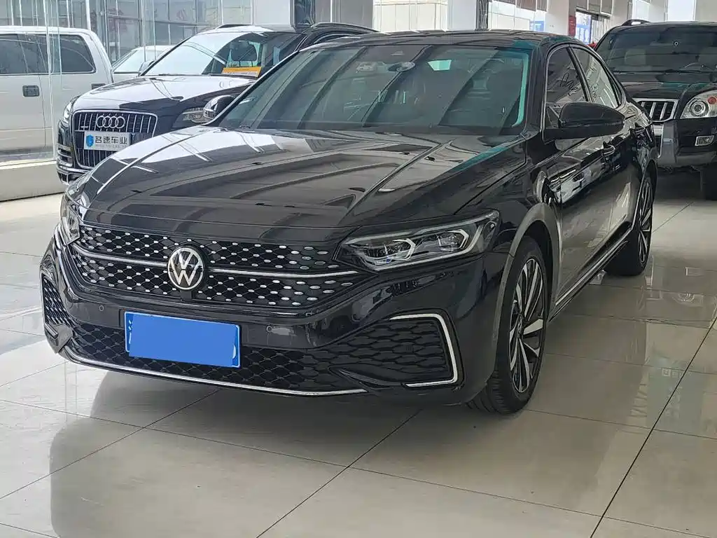 Volkswagen Passat 2022