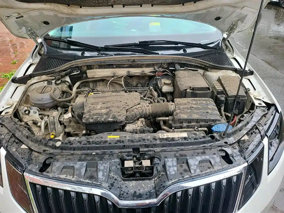 Skoda Octavia 2019 — фото 10