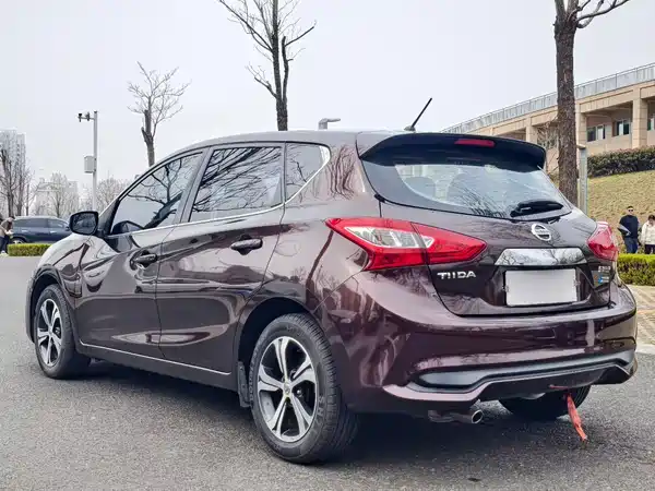 Nissan Tiida 2016