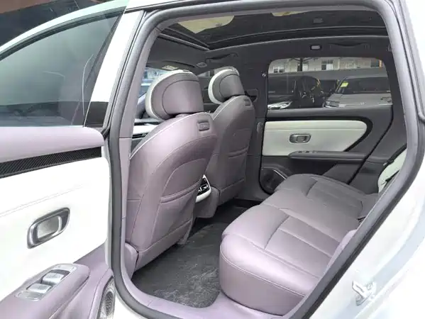 Changan Qiyuan A06 2025