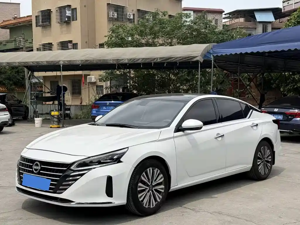 Nissan Teana 2025