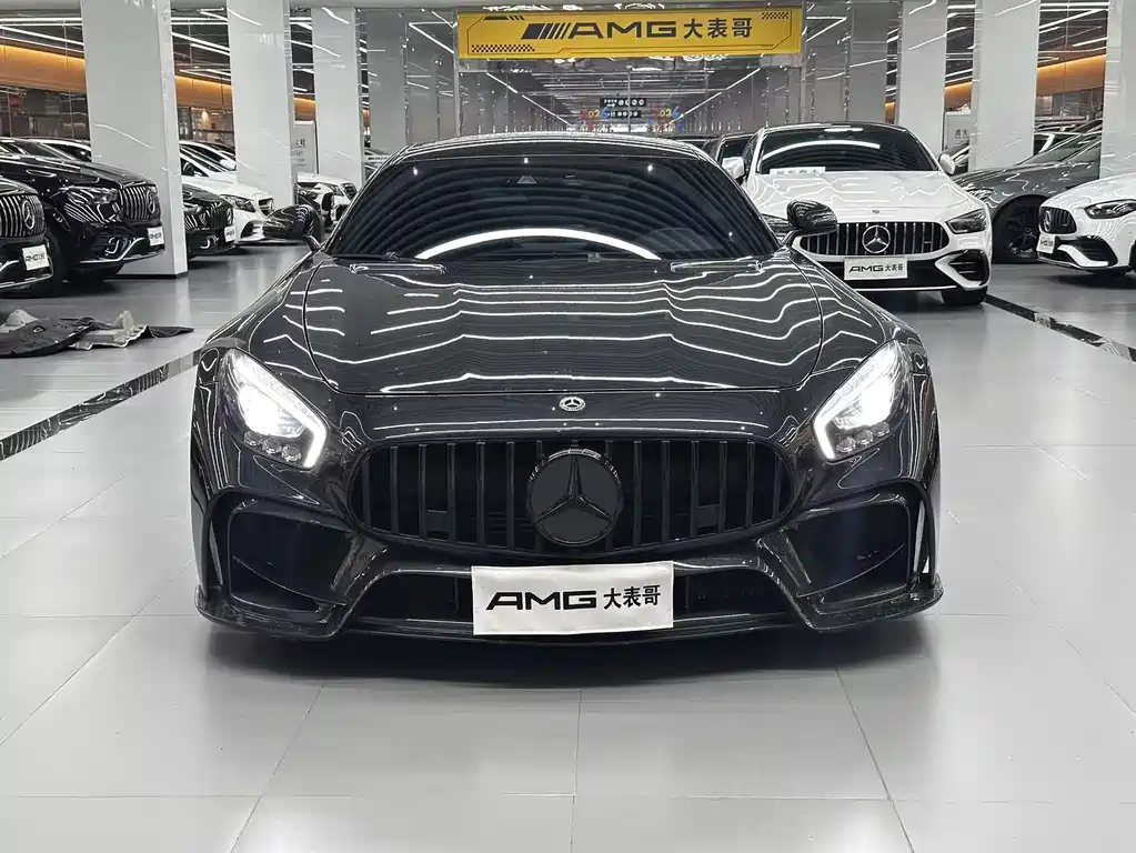 Mercedes-Benz AMG GT 2019 — фото 2