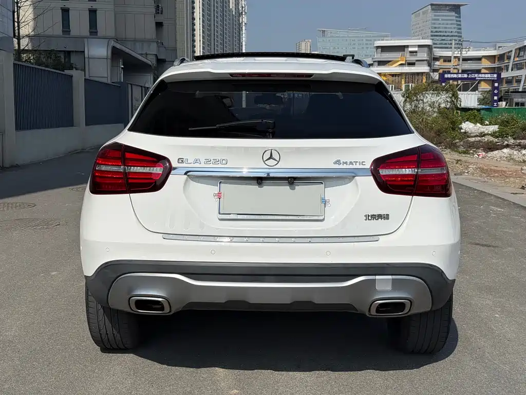 Mercedes-Benz GLA 2018 — фото 12