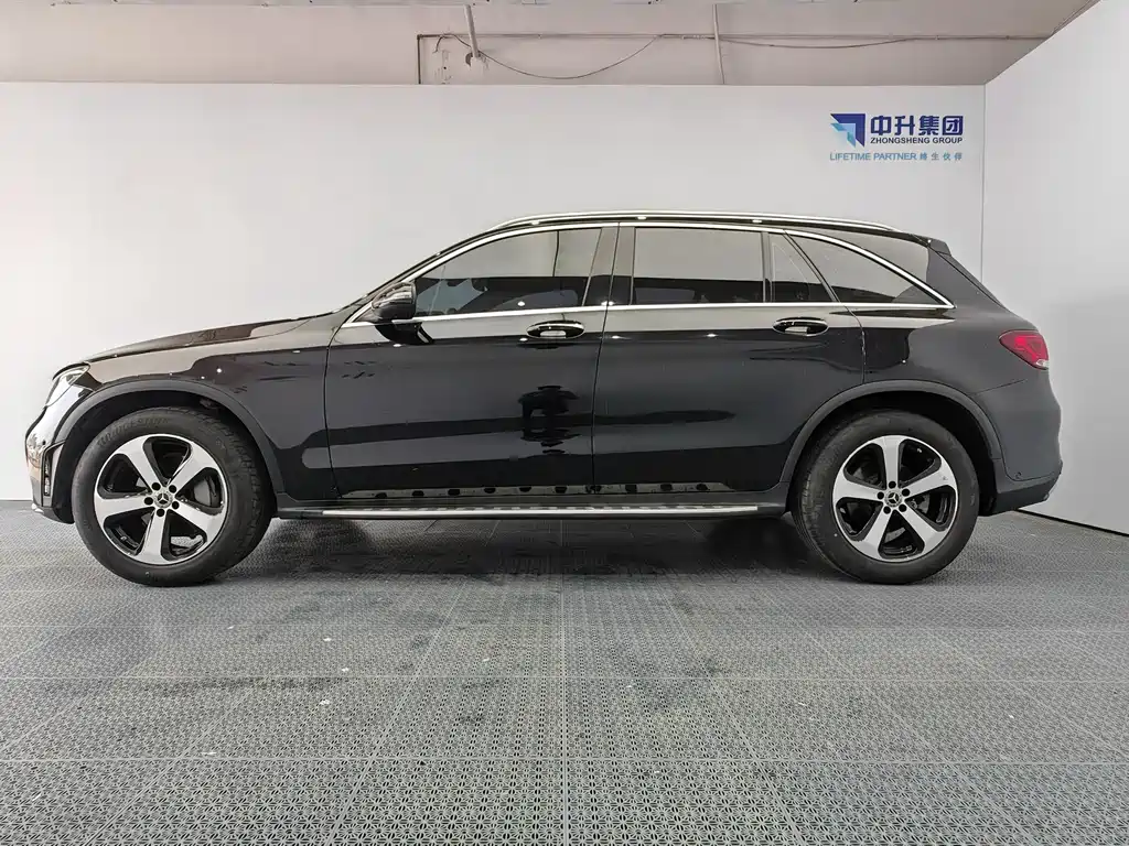 Mercedes-Benz GLC 2023 — фото 7