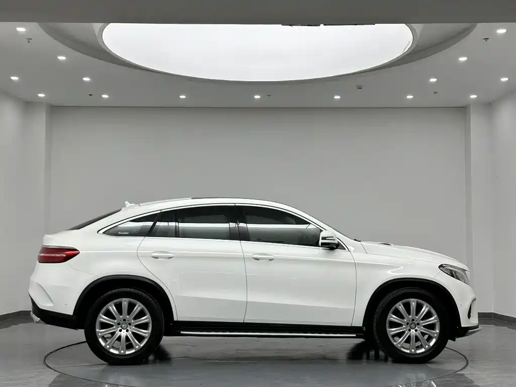 Mercedes-Benz GLE Coupe 2015 — фото 5