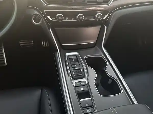 Honda Accord 2022