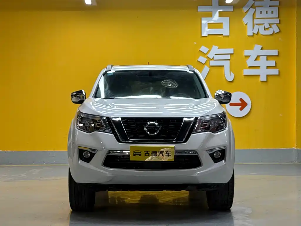 Nissan Terra 2022