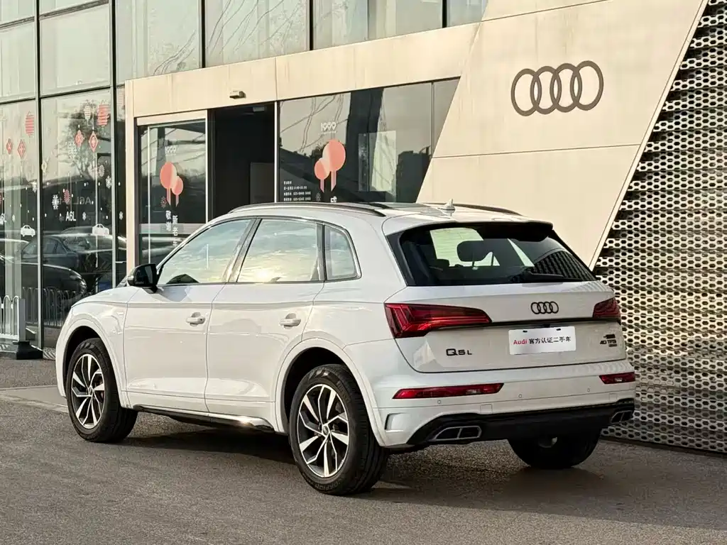Audi Q5L 2024 — фото 4