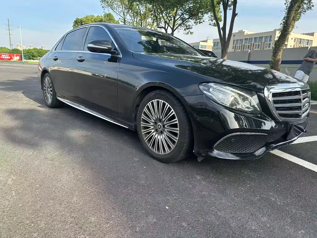 Mercedes-Benz E-Class 2019 — фото 3
