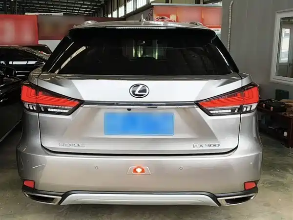 Lexus RX 2020