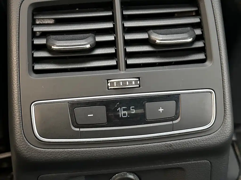 Audi A5 2021 — фото 19