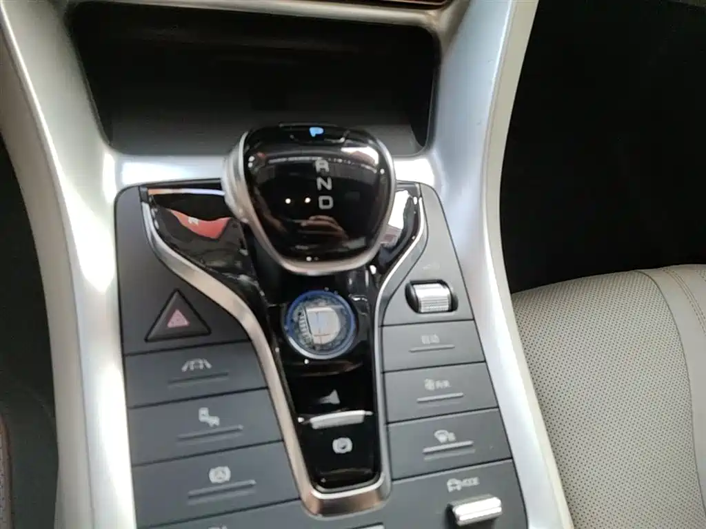 BYD Pro New Energy 2022 — фото 13