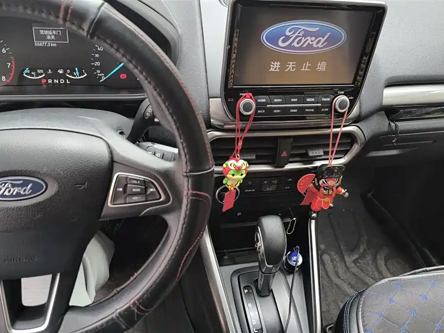 Ford Ecosport 2017 — фото 13