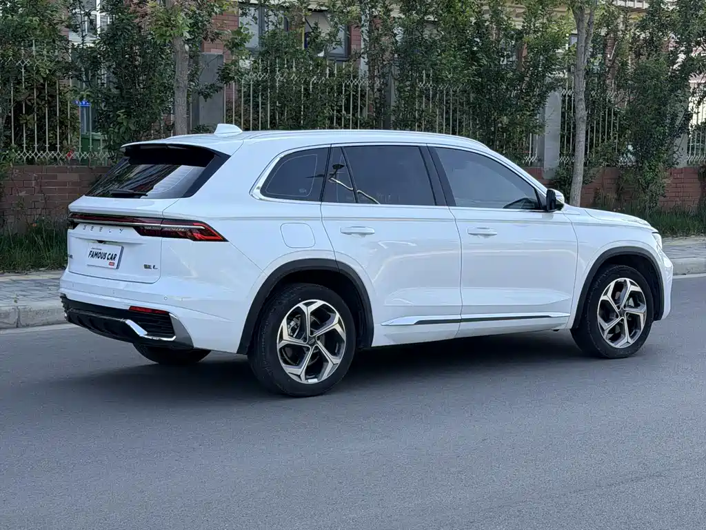 Geely Xingyue L 2025 — фото 4