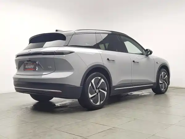 NIO ES6 2025