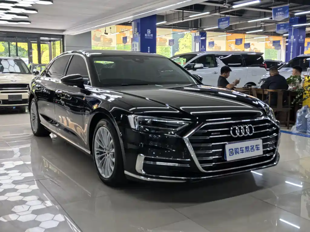 Audi A8 2022