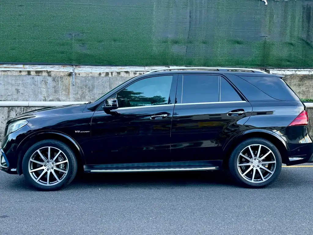 Mercedes-Benz GLE AMG 2016 — фото 4