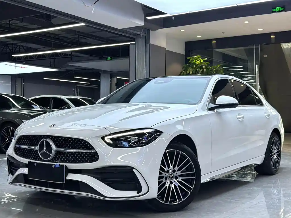 Mercedes-Benz C-Class 2022 — фото 1