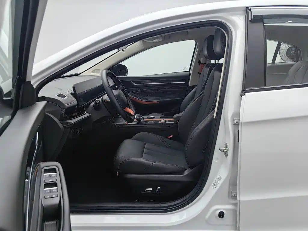 Chery Arrizo 5 GT 2023 — фото 10