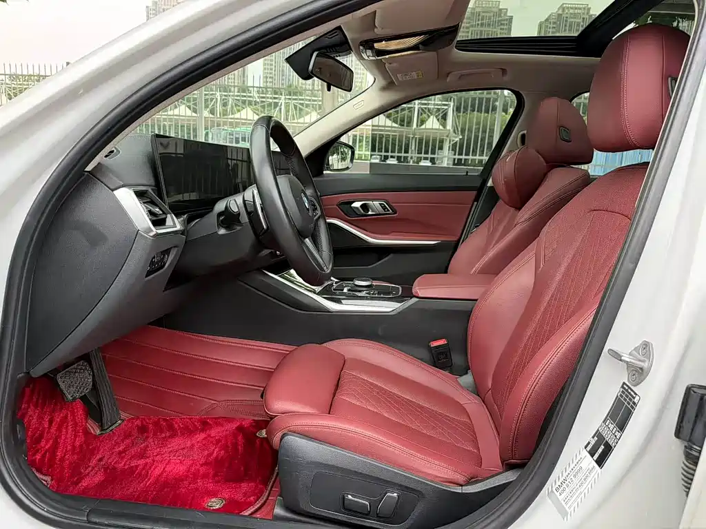 BMW 3 Series 2024
