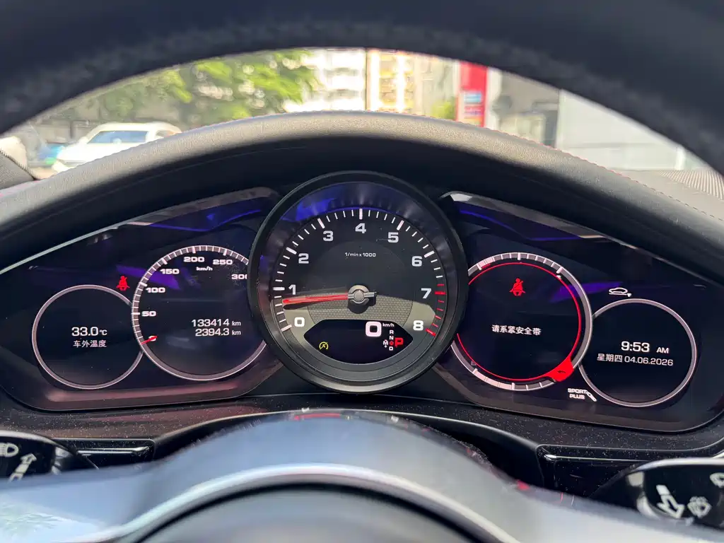 Porsche Panamera 2017 — фото 13